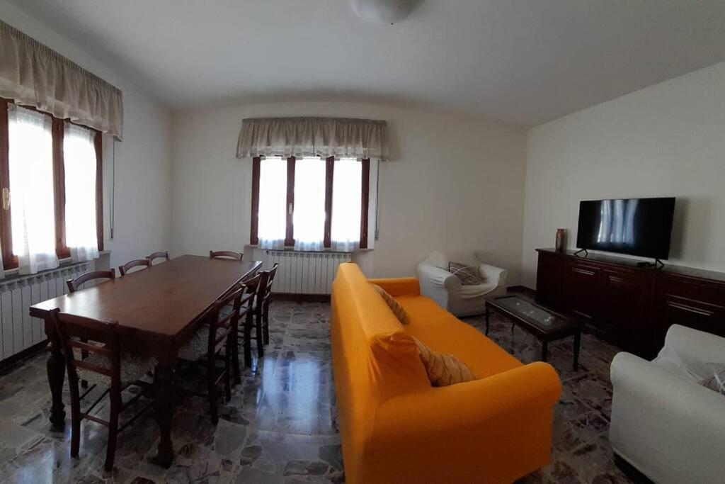 La Casina Di Guido Apartman Chianni Kültér fotó
